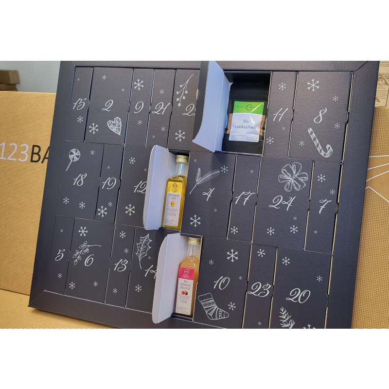 Adventskalender Innenansicht offen