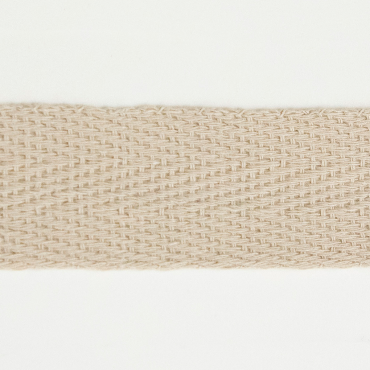 kurzes Textilband geklebt (20 mm breit)