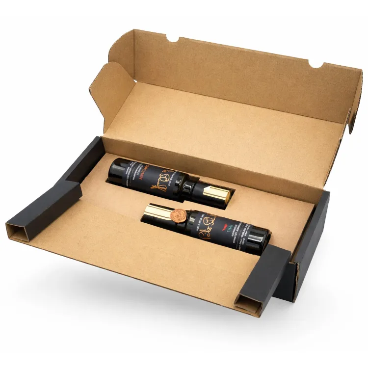 Ein Kundenbeispiel von einer Chili Öl Verpackung für den Versand.